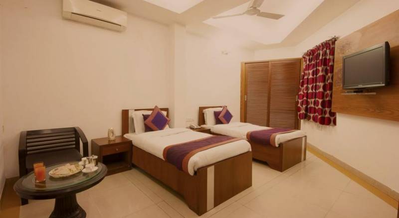 Hotel Delhi 37