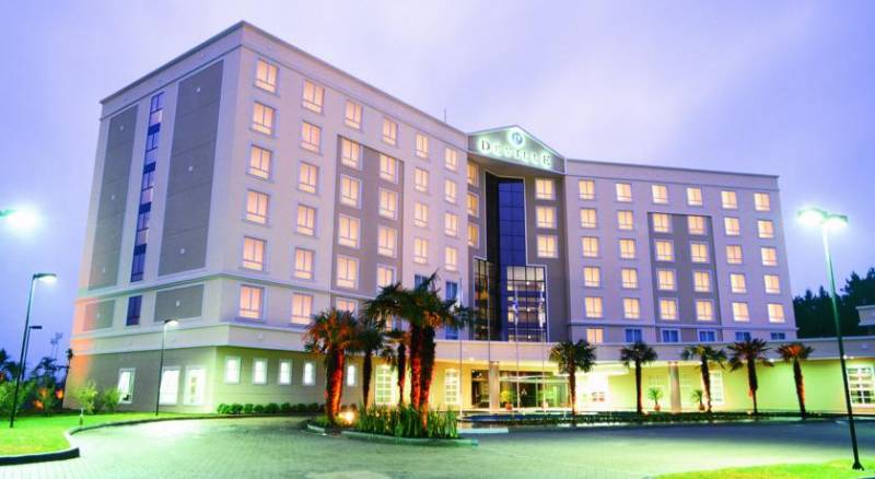 Hotel Deville Prime Porto Alegre