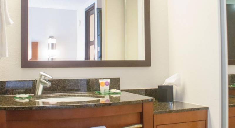 Hyatt Place Orlando Airport