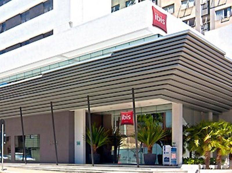 Ibis Curitiba Shopping