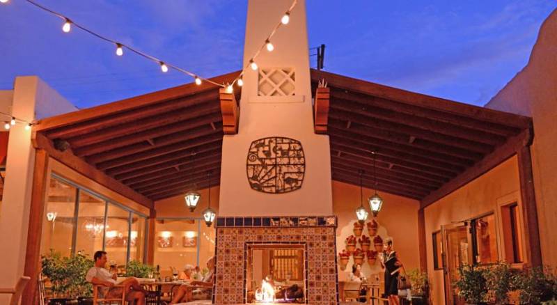 Lodge on the Desert