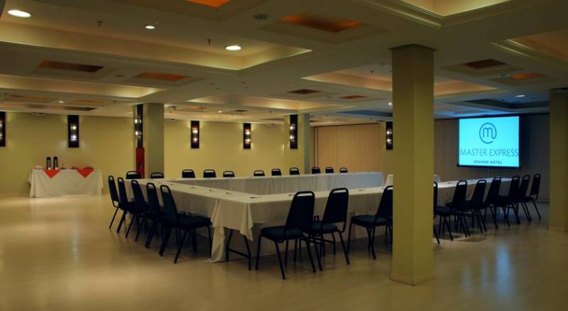 Master Premium Grande Hotel