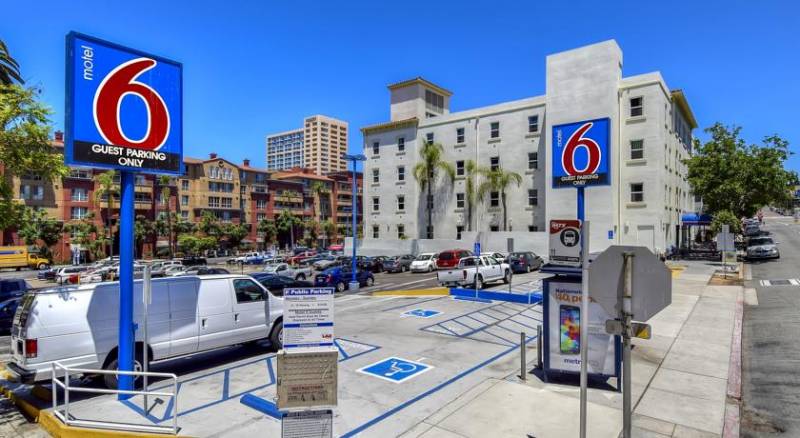 Motel 6 San Diego Downtown