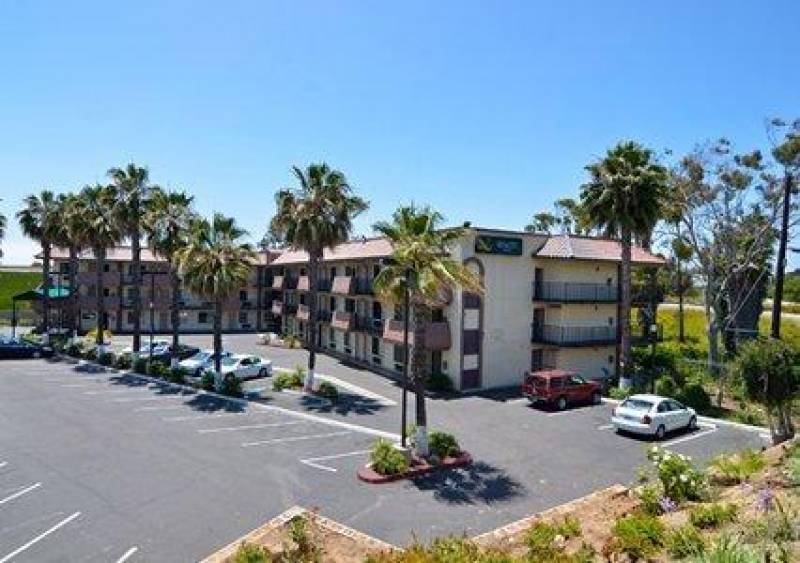 Quality Inn I-5 Naval Base