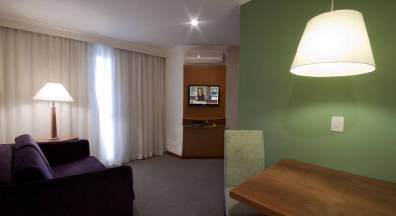 Quality Suites Vila Olimpia