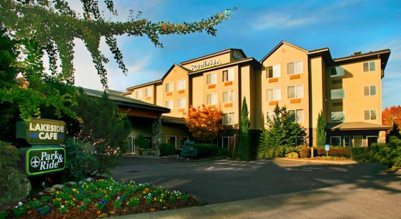 Radisson Hotel Portland Airport