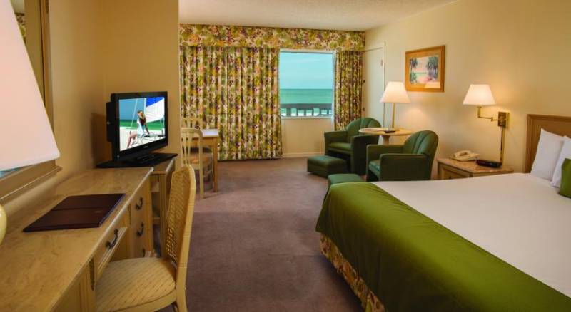 Sandcastle Resort at Lido Beach