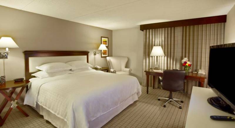 Sheraton Portland Airport Hotel