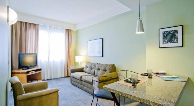 Slaviero Suites Curitiba