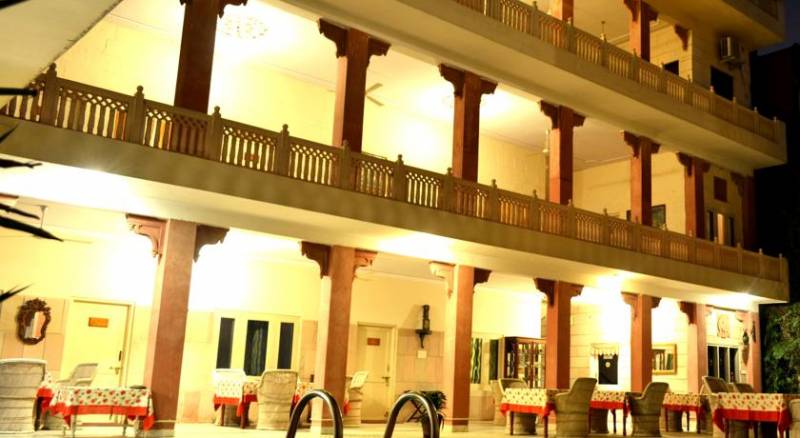 Suryaa Villa - A City Centre Hotel