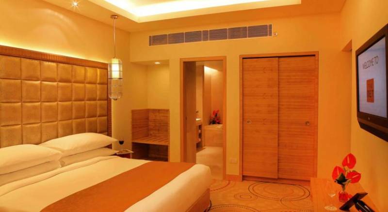 The Metropolitan Hotel & Spa New Delhi