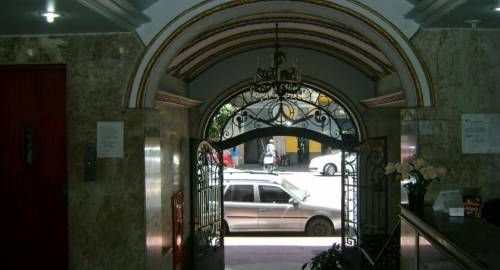 Reinales Plaza Hotel