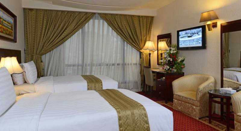 Al Safwah Royale Orchid Hotel