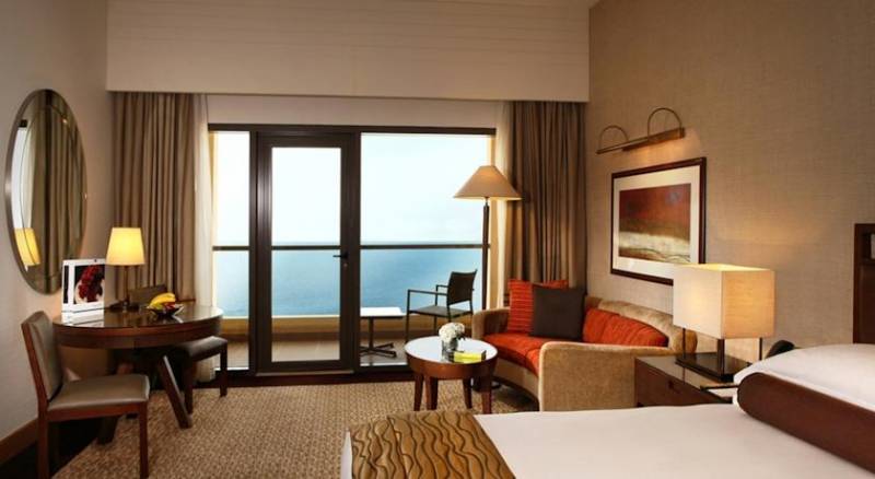 Amwaj Rotana, Jumeirah Beach - Dubai