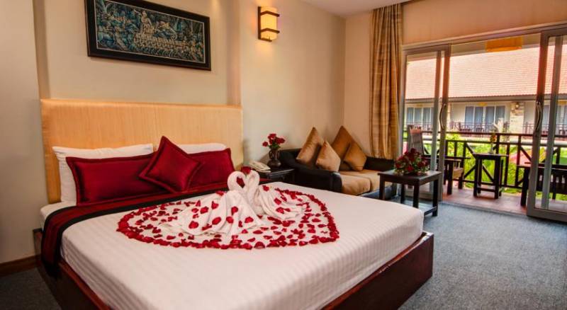 Angkor Boutique Tropic Hotel