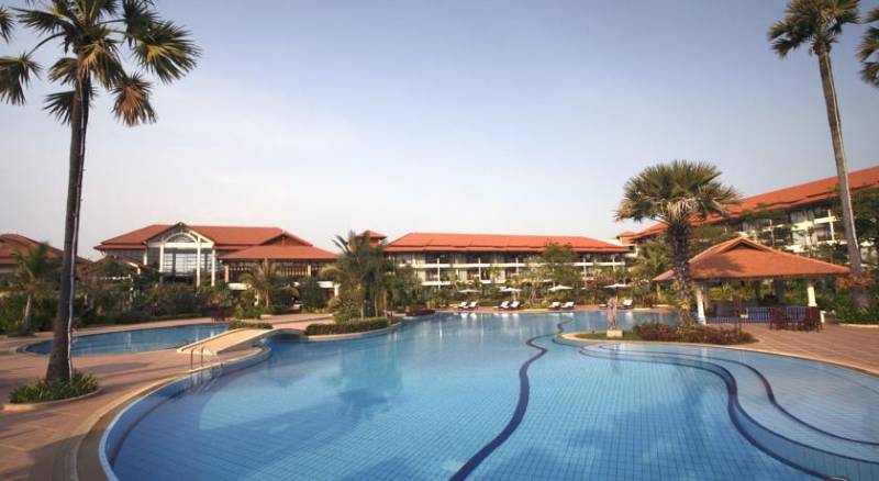 Angkor Palace Resort & Spa