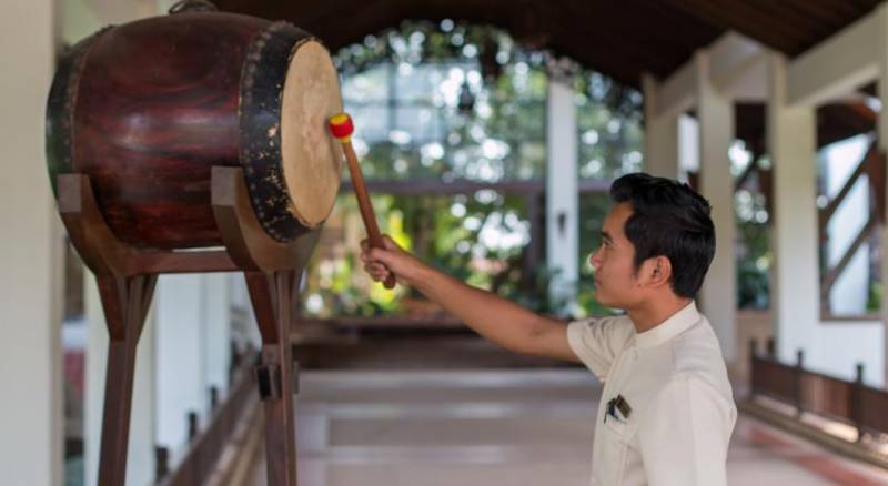 Angkor Palace Resort & Spa