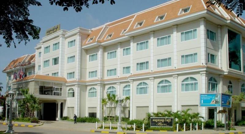 Angkor Riviera Hotel