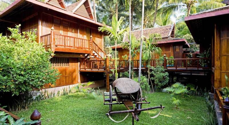 Angkor Village Hotel