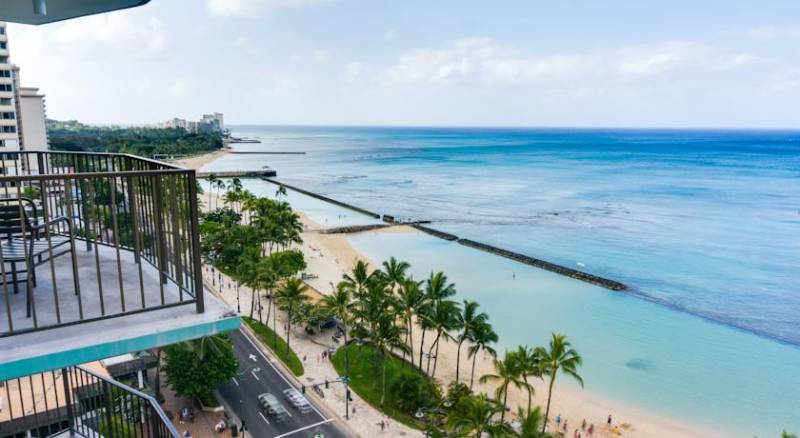 Aston Waikiki Circle Hotel