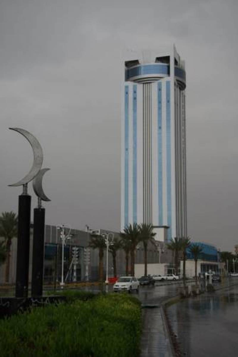 Awaliv International Hotel