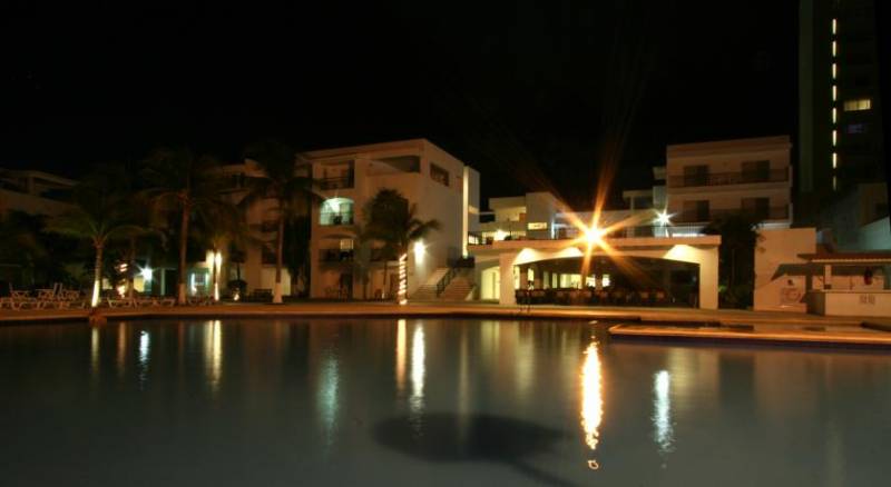 Beachscape Kin Ha Villas & Suites