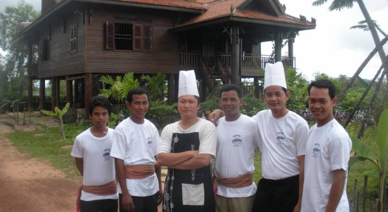 Bong Thom Homestay