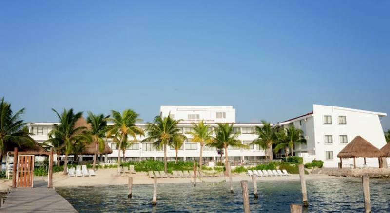 Cancun Bay Resort