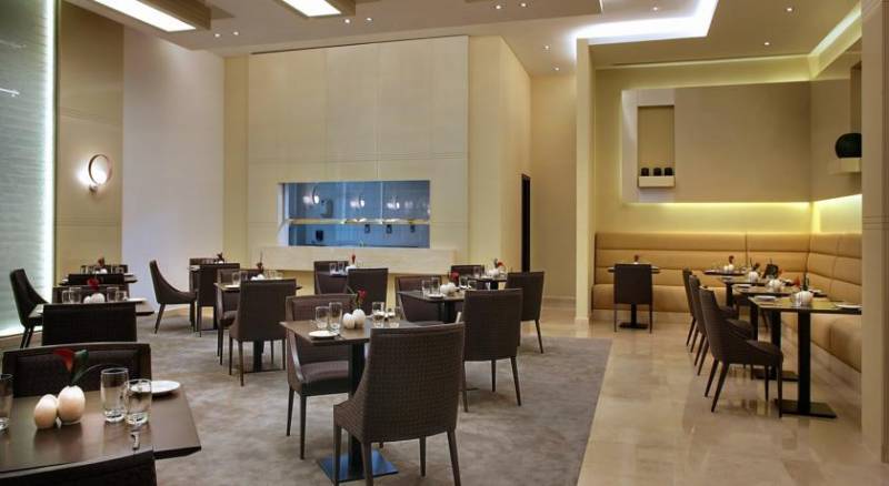 Cosmopolitan Hotel Dubai - Al Barsha