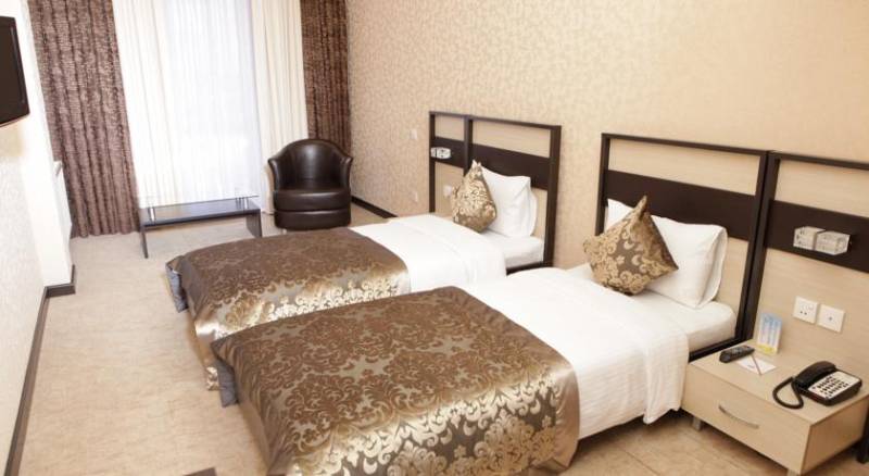 Days Hotel Baku