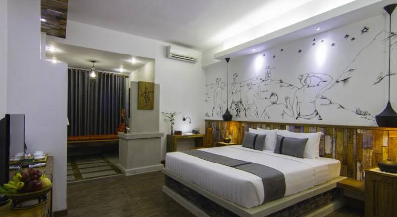 Double Leaf Boutique Hotel