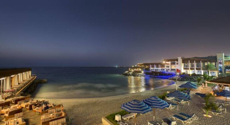 Dubai Marine Beach Resort & Spa