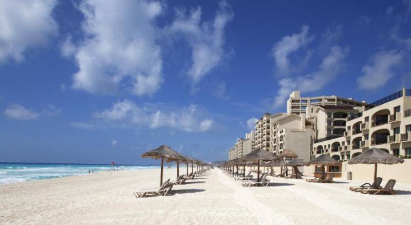 Emporio Hotel & Suites Cancun