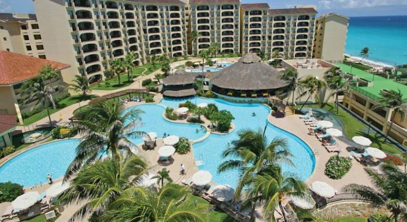 Emporio Hotel & Suites Cancun