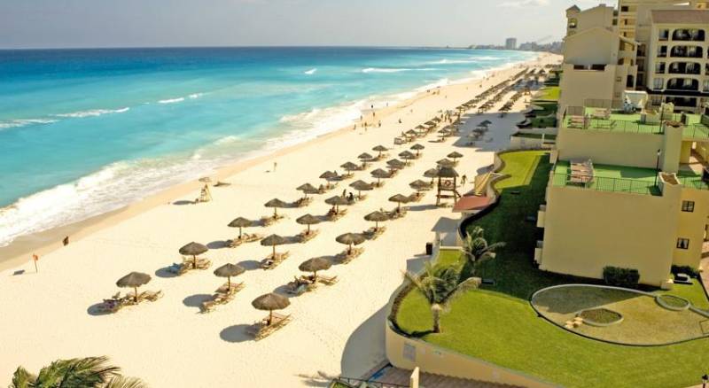 Emporio Hotel & Suites Cancun