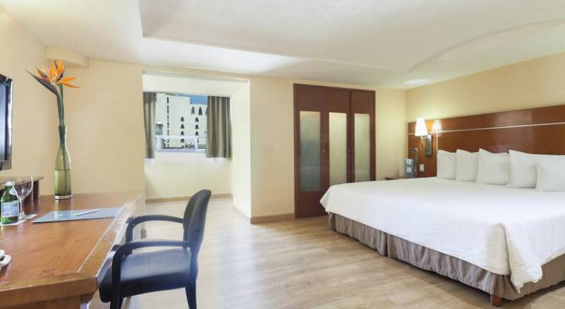 Eurostars Zona Rosa Suites