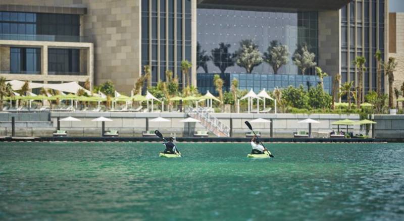 Four Seasons Hotel Bahrain Bay