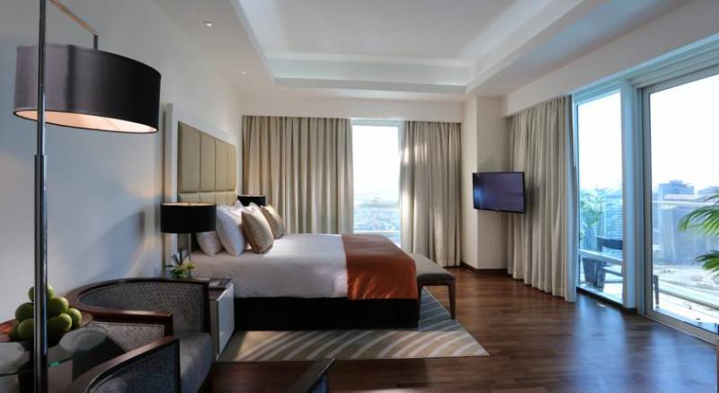 Fraser Suites Dubai