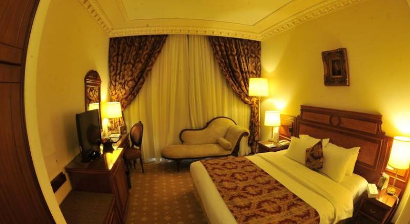 Golden Tulip Serenada - Boutique Hotel