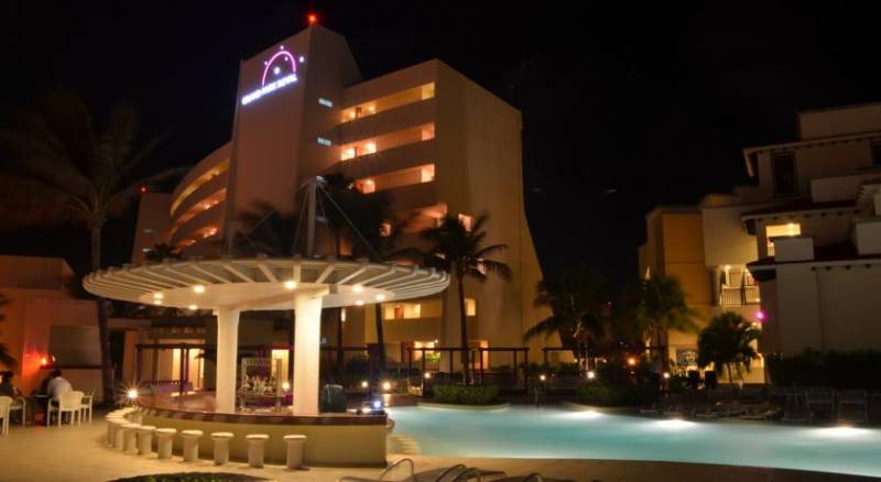 Grand Park Royal Cancun Caribe - All Inclusive