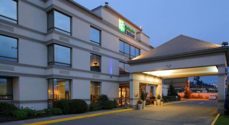 Holiday Inn Express Concepcion