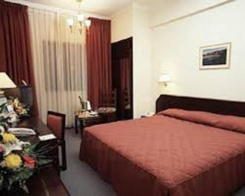 Hotel Al Madinah Holiday