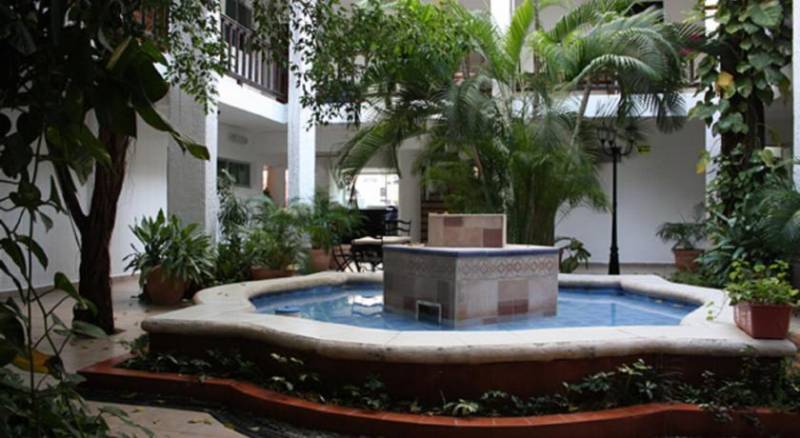 Hotel Colonial Cancun