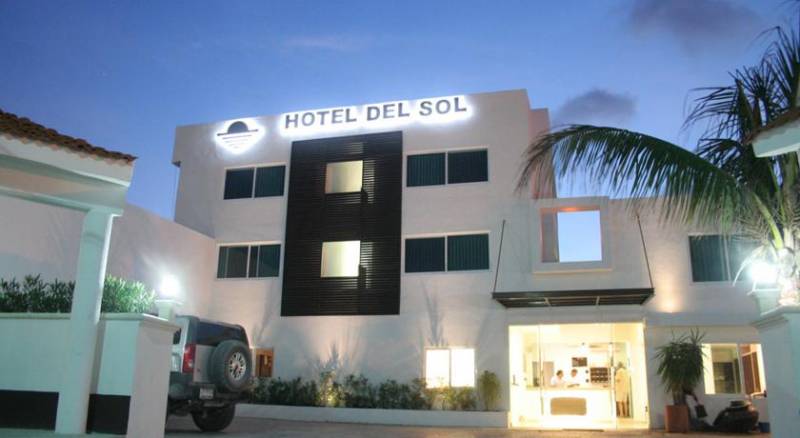 Hotel Del Sol