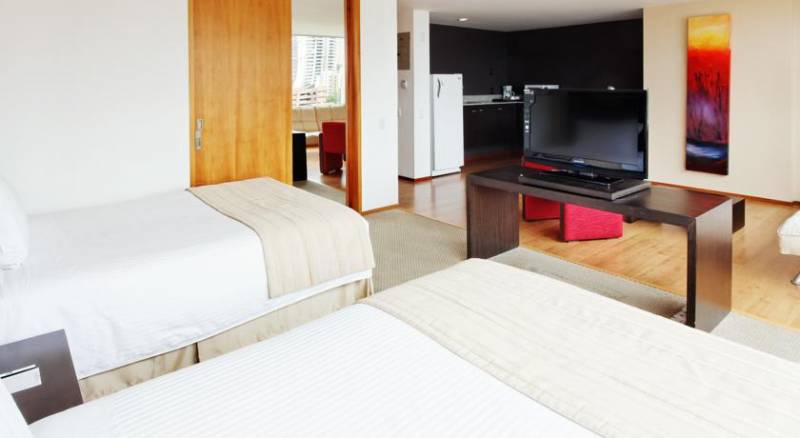 Hotel Holiday Inn Express & Suites Medellin