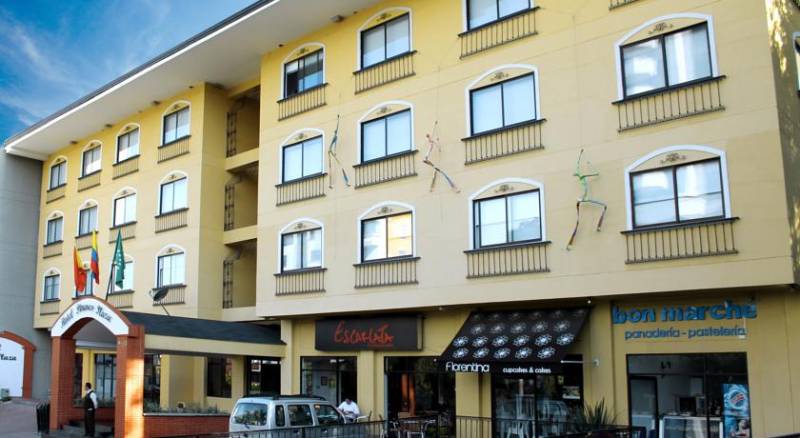 Hotel Pinares Plaza