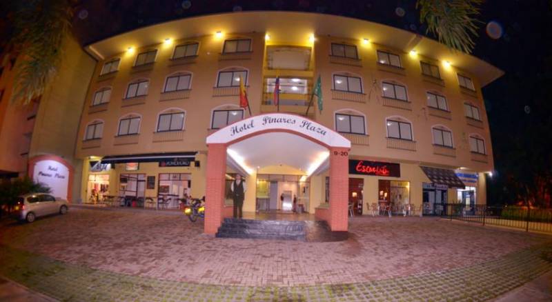 Hotel Pinares Plaza