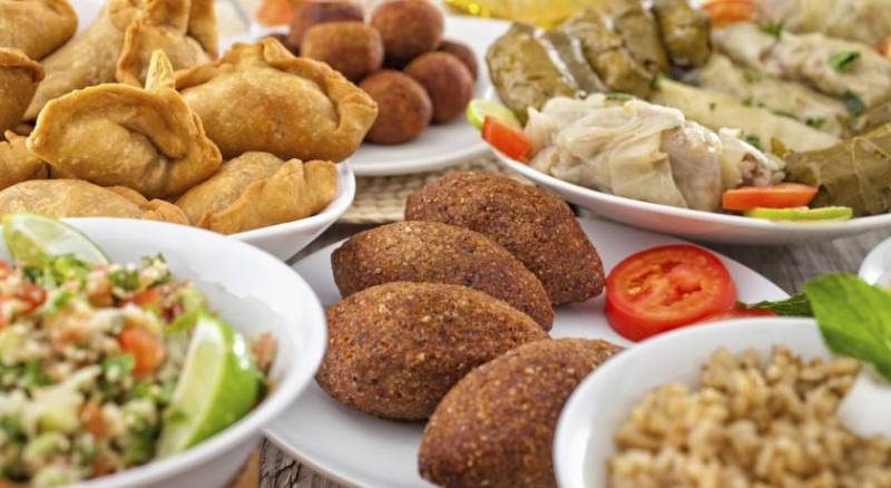 Hyatt Place Dubai Baniyas Square