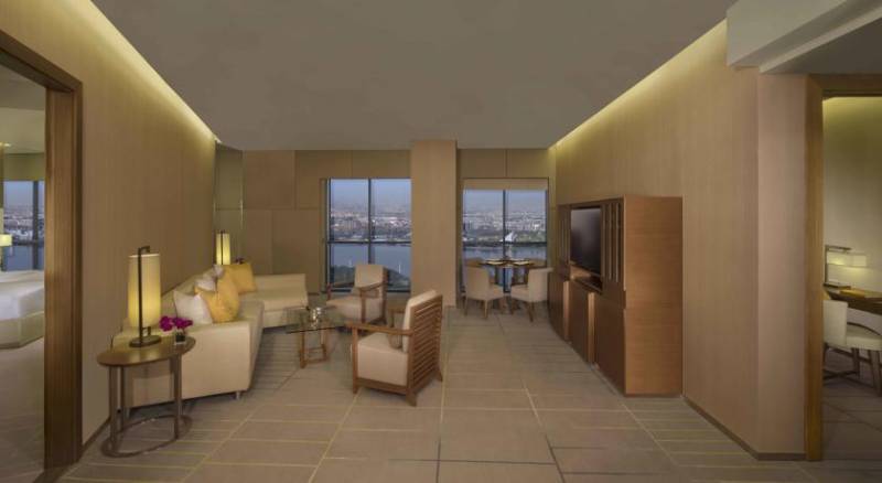 Hyatt Regency Dubai Creek Heights