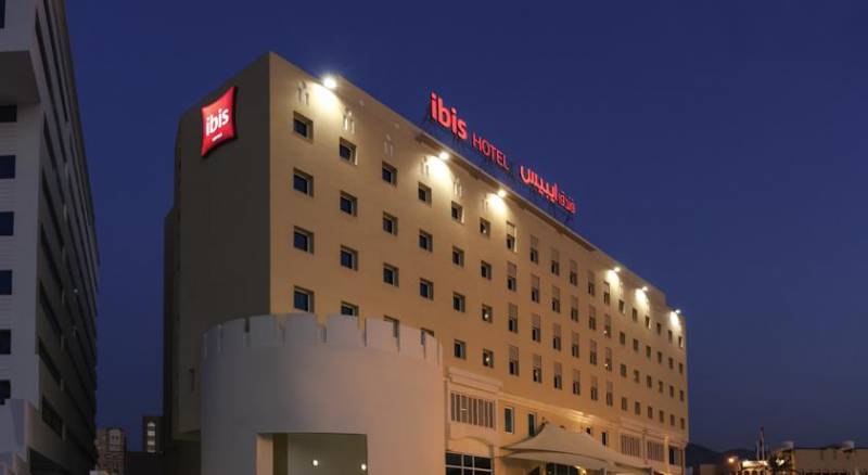 Ibis Muscat